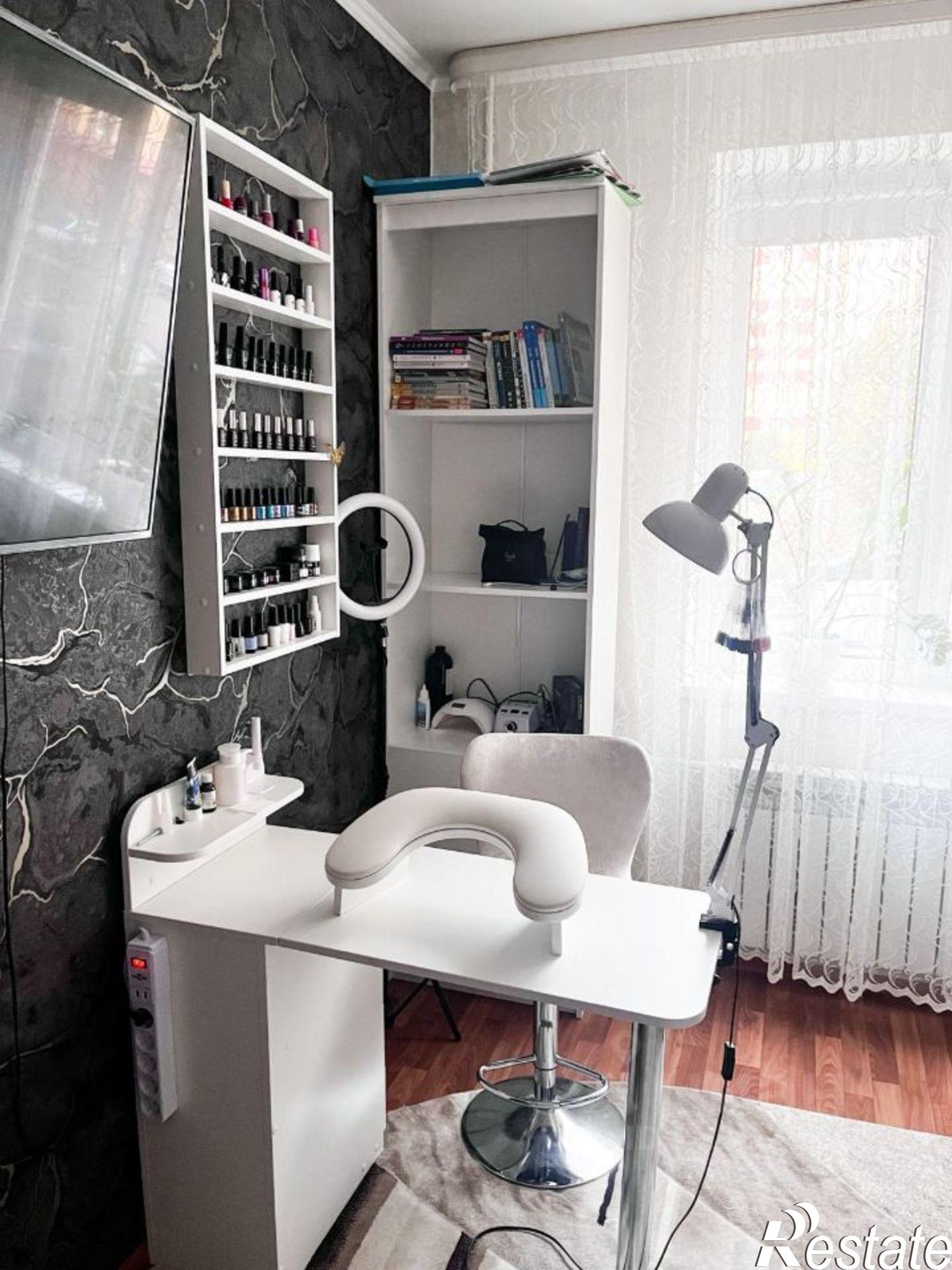 Купить квартиру за 8 200 000 рублей на проспект А.Ф. Дериглазова, 77