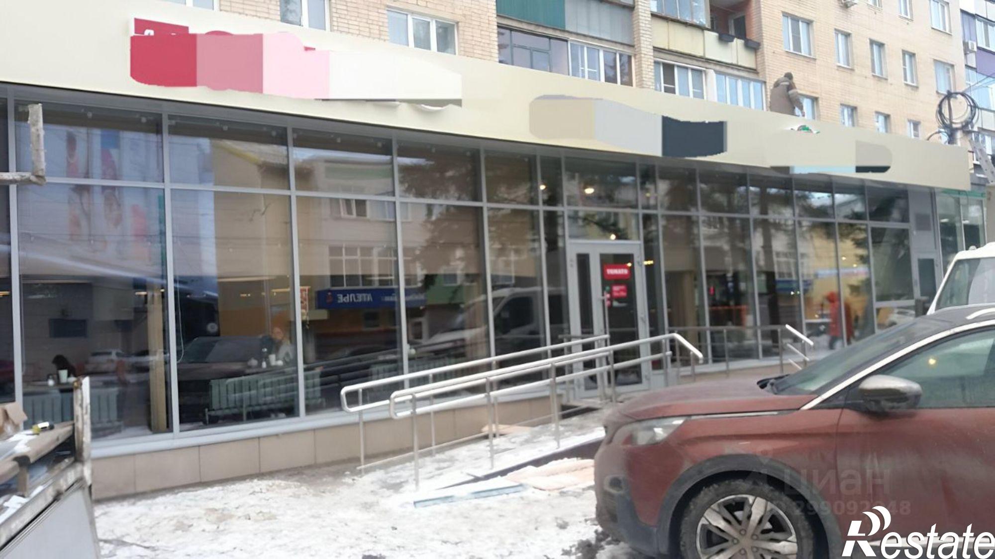 Купить торговое помещение за 75 450 000 рублей на ул Радищева, 86