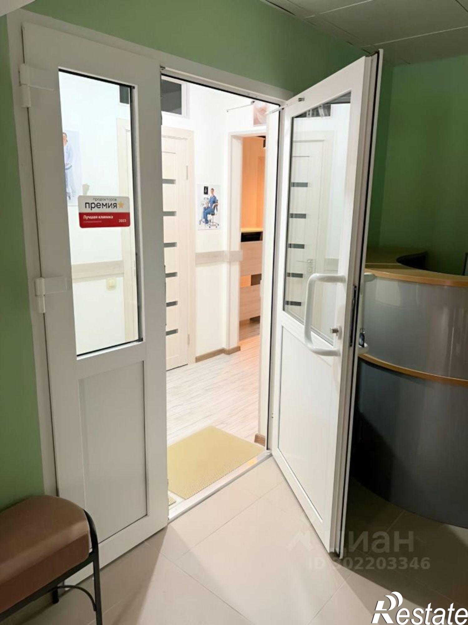 Купить офис, помещение под офис за 5 400 030 рублей на улица Евгения Клевцова, 8