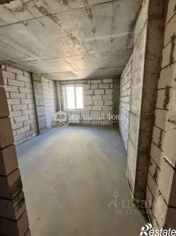 2-комн квартира пр-кт Вячеслава Клыкова, 9Б,  д. 9Б