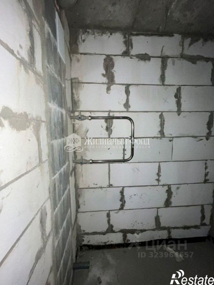 2-комн квартира пр-кт Вячеслава Клыкова, 9Б,  д. 9Б