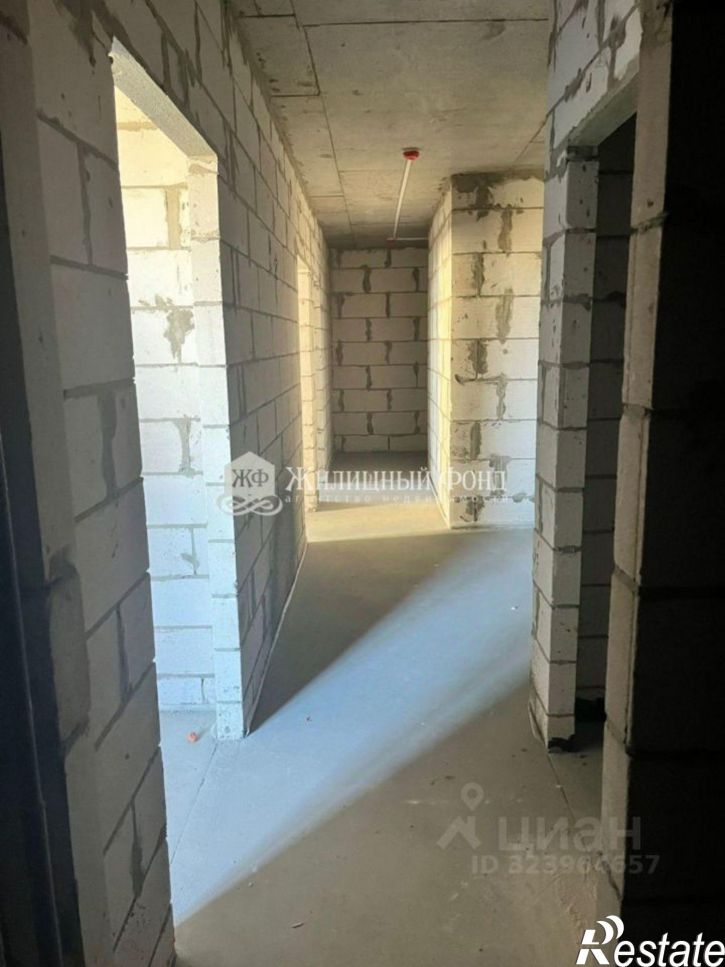 2-комн квартира пр-кт Вячеслава Клыкова, 9Б,  д. 9Б