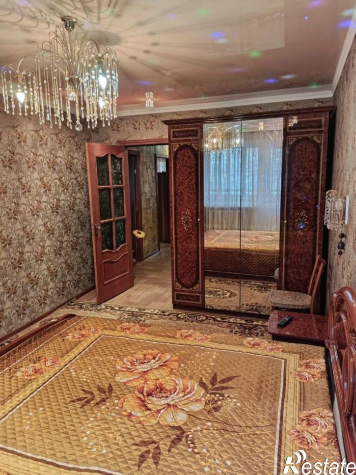 4-комн квартира Студенческая улица, 18,  д. 18