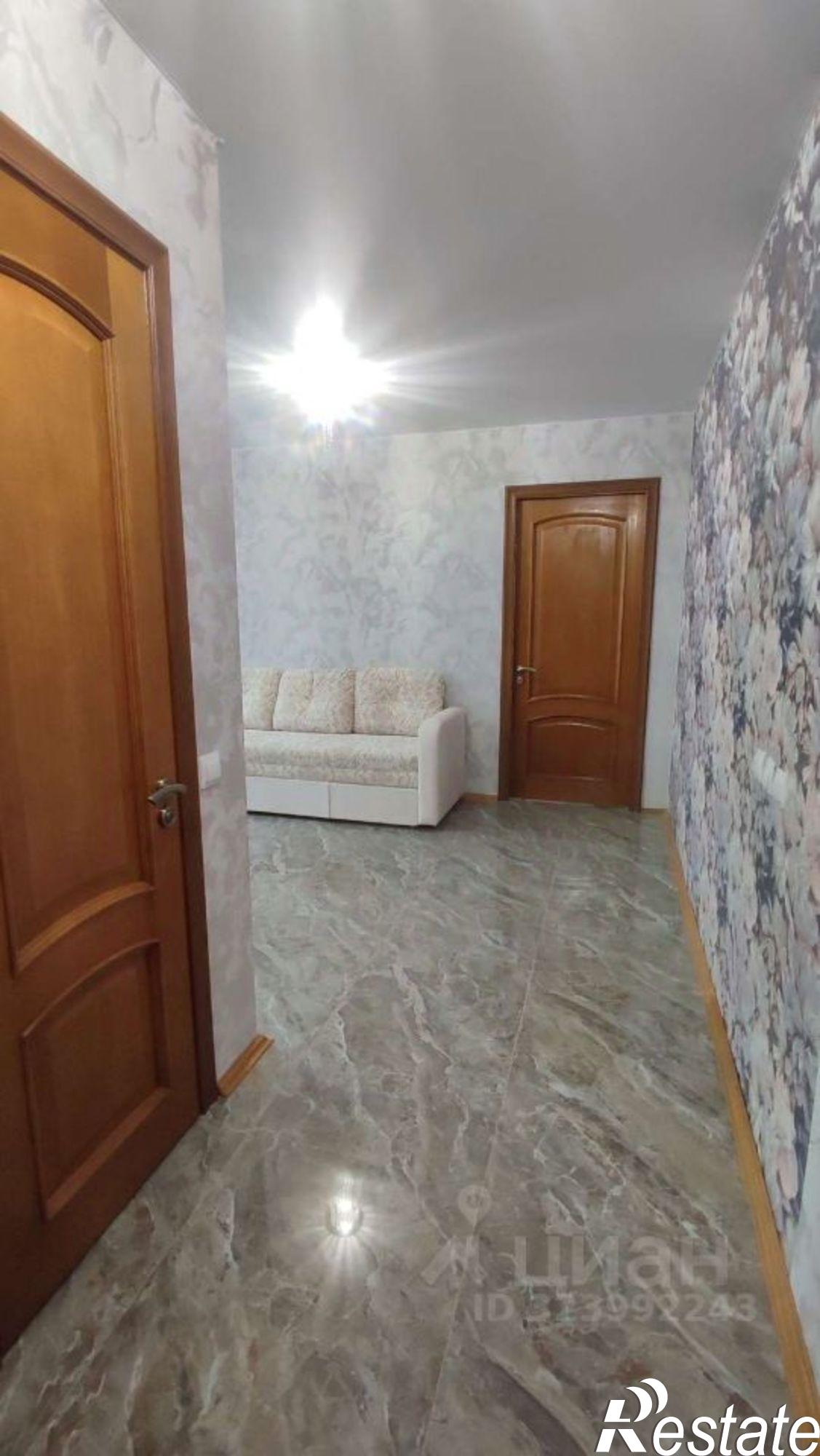 Сдать квартиру за 35 000 рублей на улица Радищева, 106