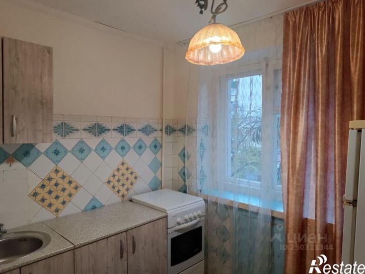 2-комн квартира ул Большевиков, 97,  д. 97