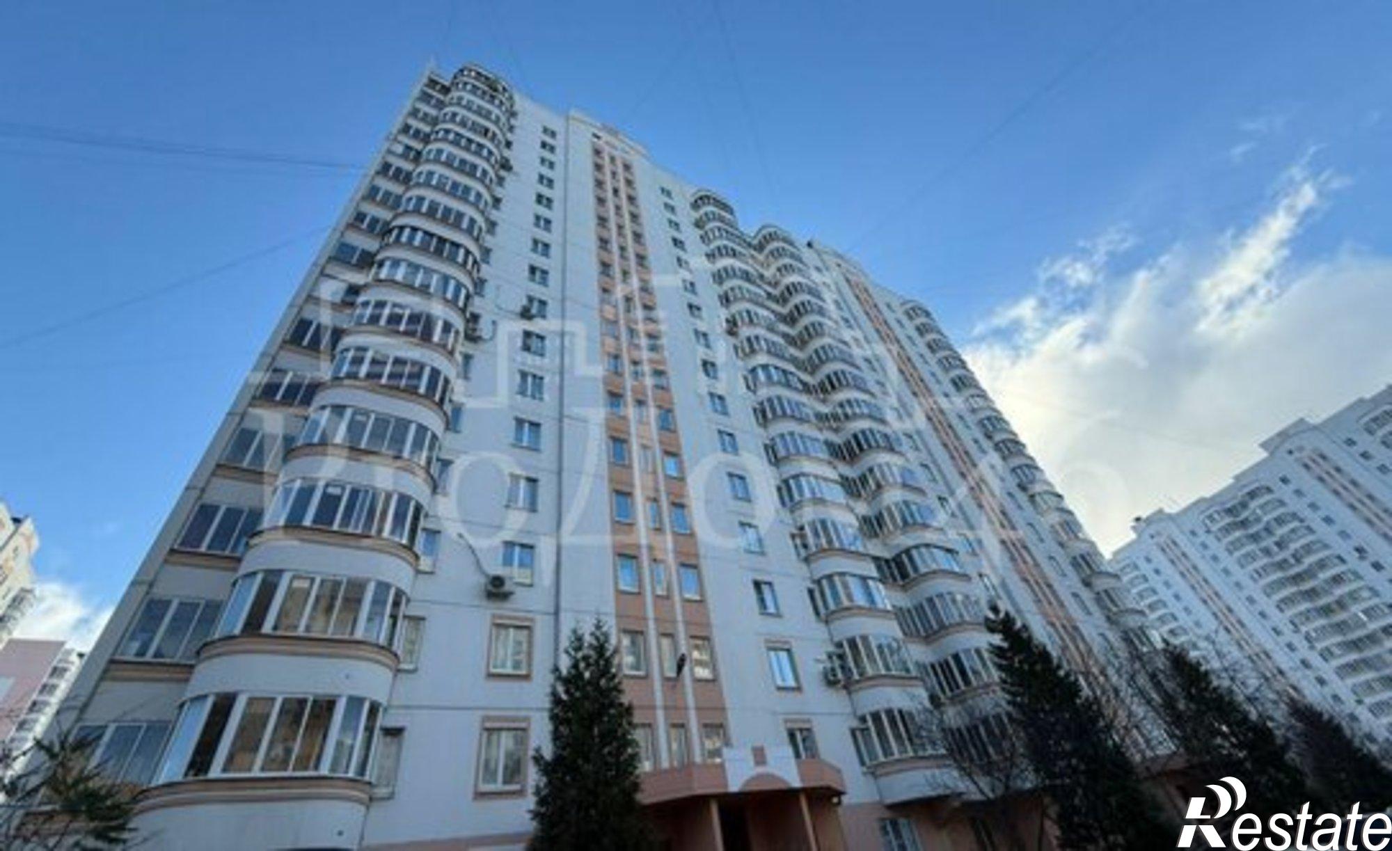 Купить квартиру за 8 400 000 рублей на пр-кт Победы, 30