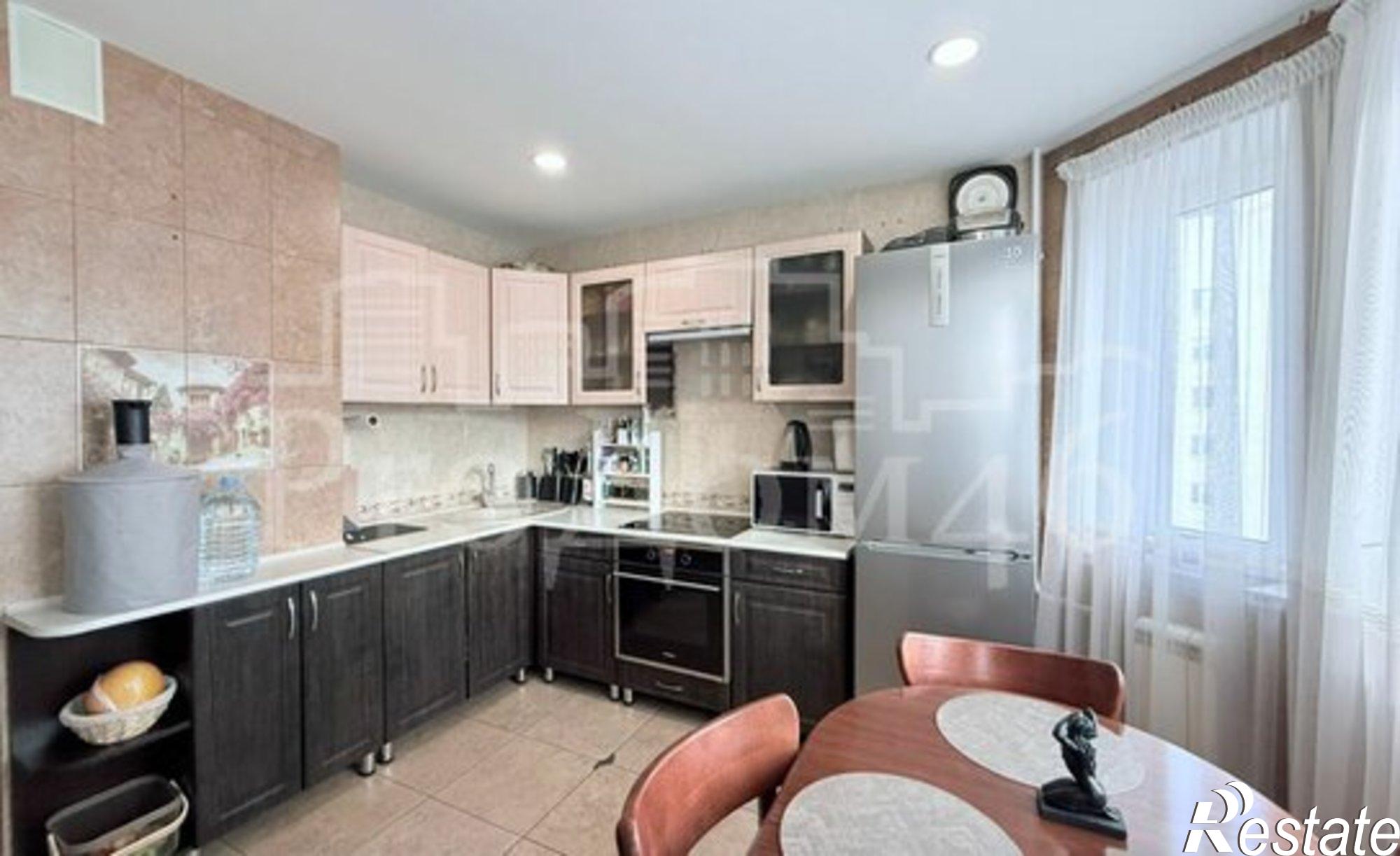 Купить квартиру за 8 400 000 рублей на пр-кт Победы, 30