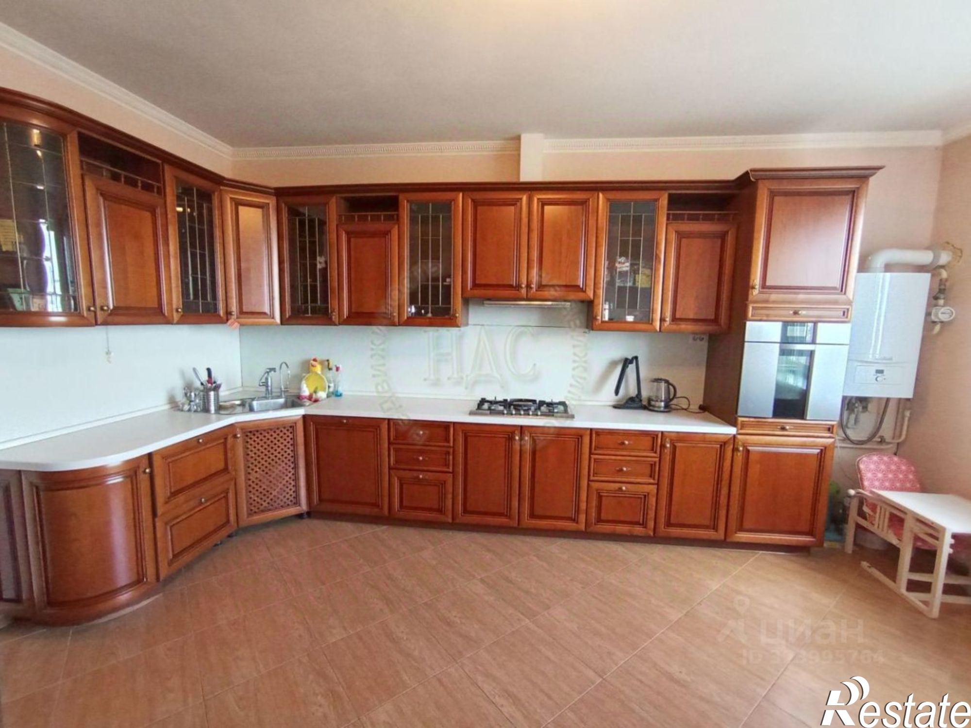 Купить квартиру за 16 000 000 рублей на улица Радищева, 79А