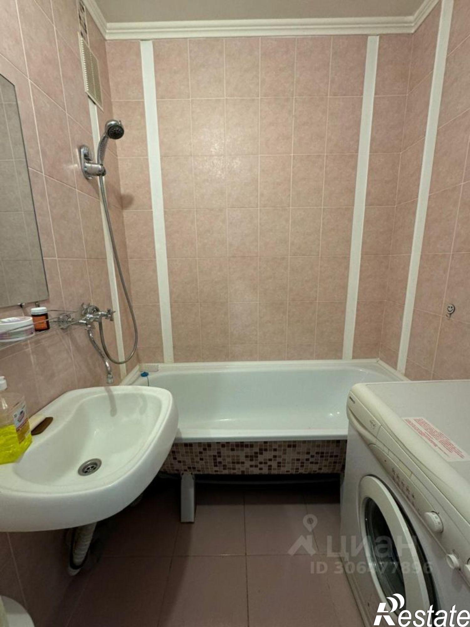 Сдать квартиру за 25 000 рублей на пр-кт Хрущева, 36