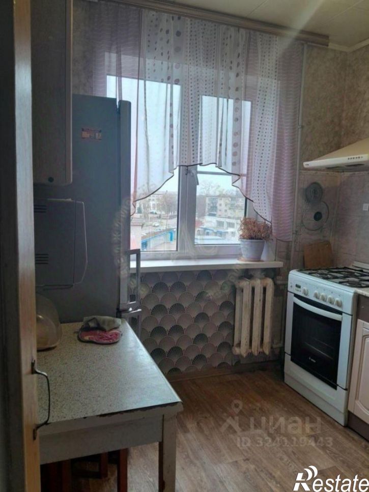 2-комн квартира ул Крюкова, 10,  д. 10