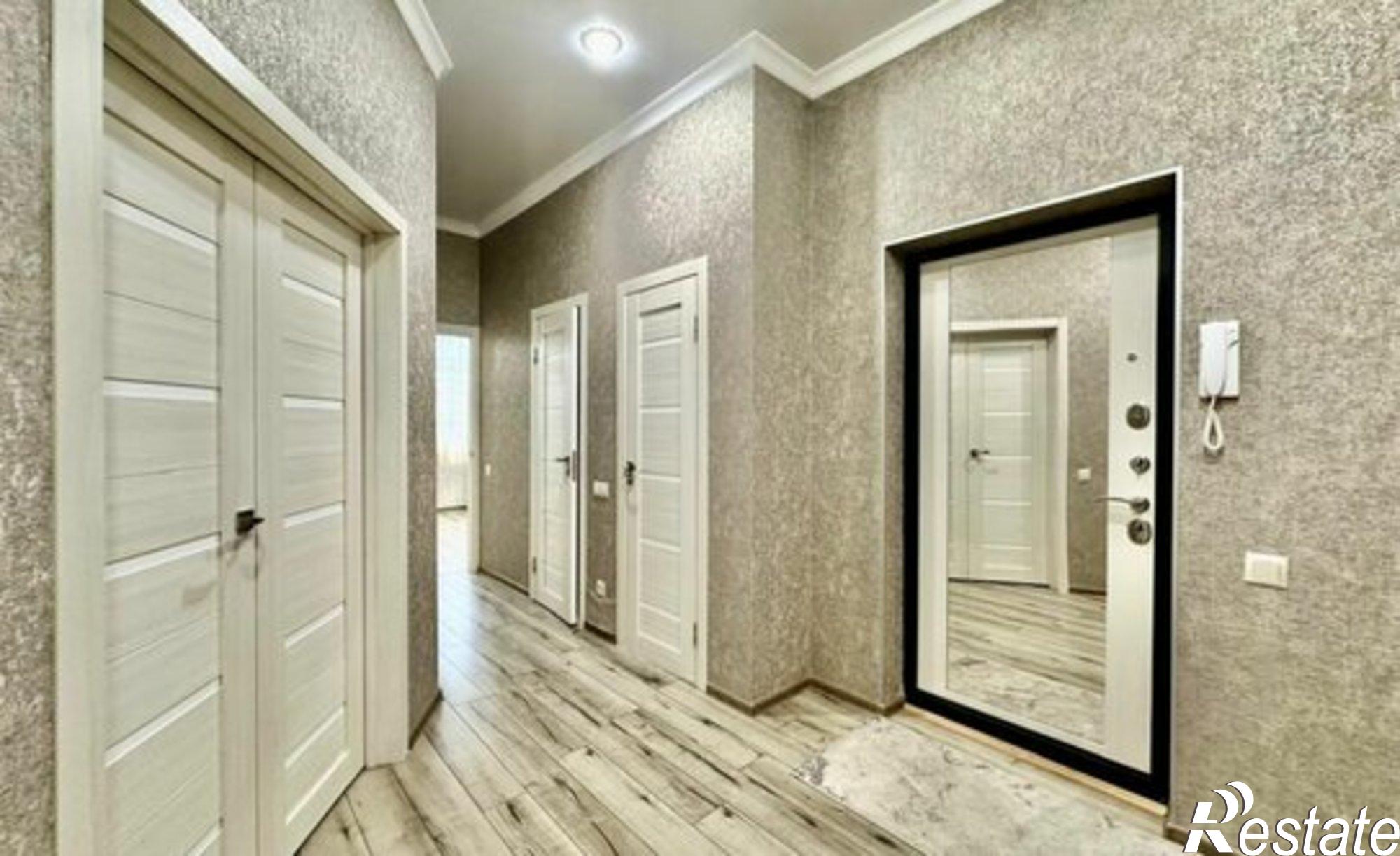 Купить квартиру за 9 300 000 рублей на улица Карла Маркса, 72/15