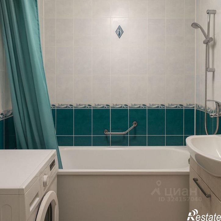 3-комн квартира проезд Сергеева, 8,  д. 8