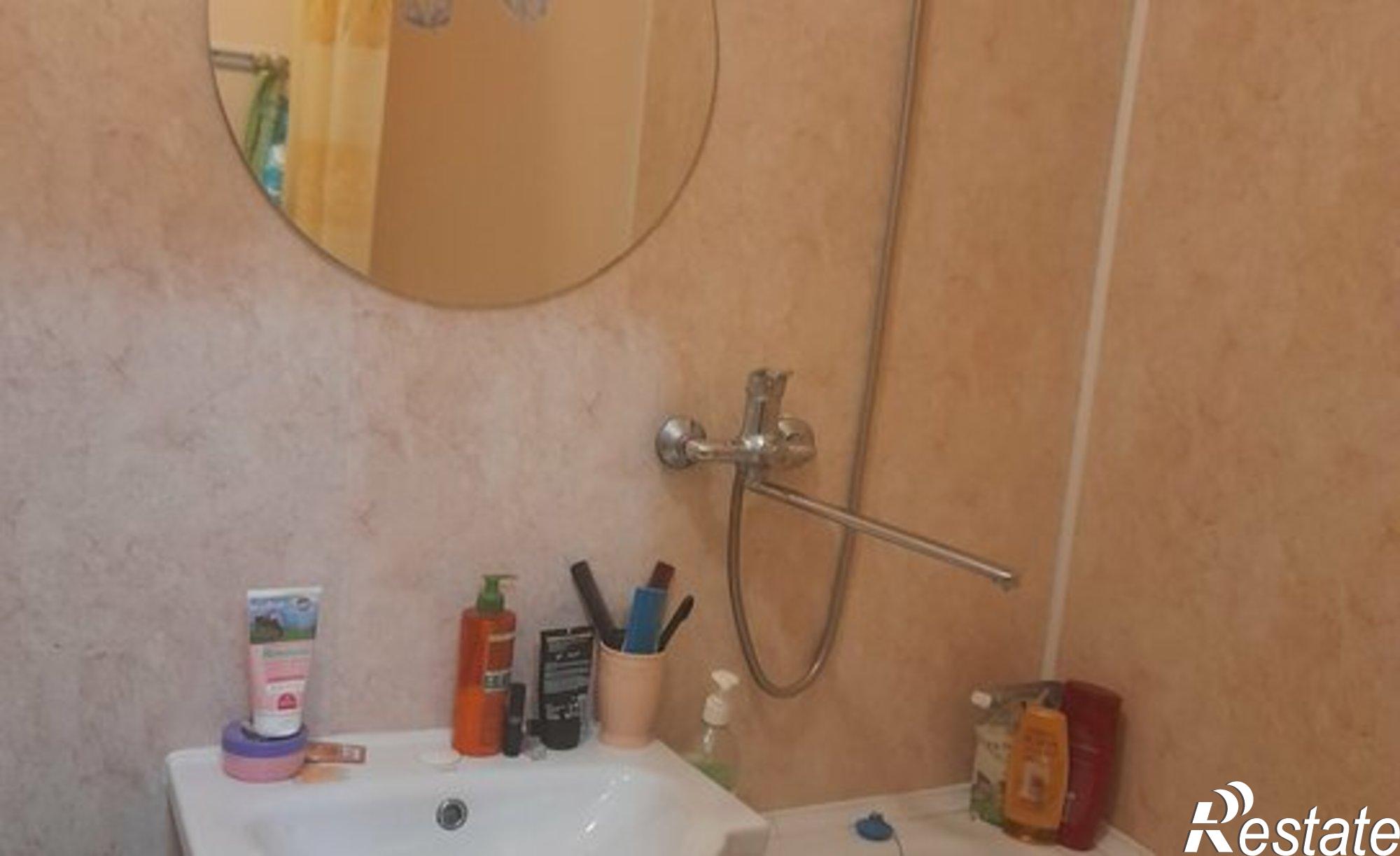 Купить квартиру за 5 500 000 рублей на ул Домостроителей, 19