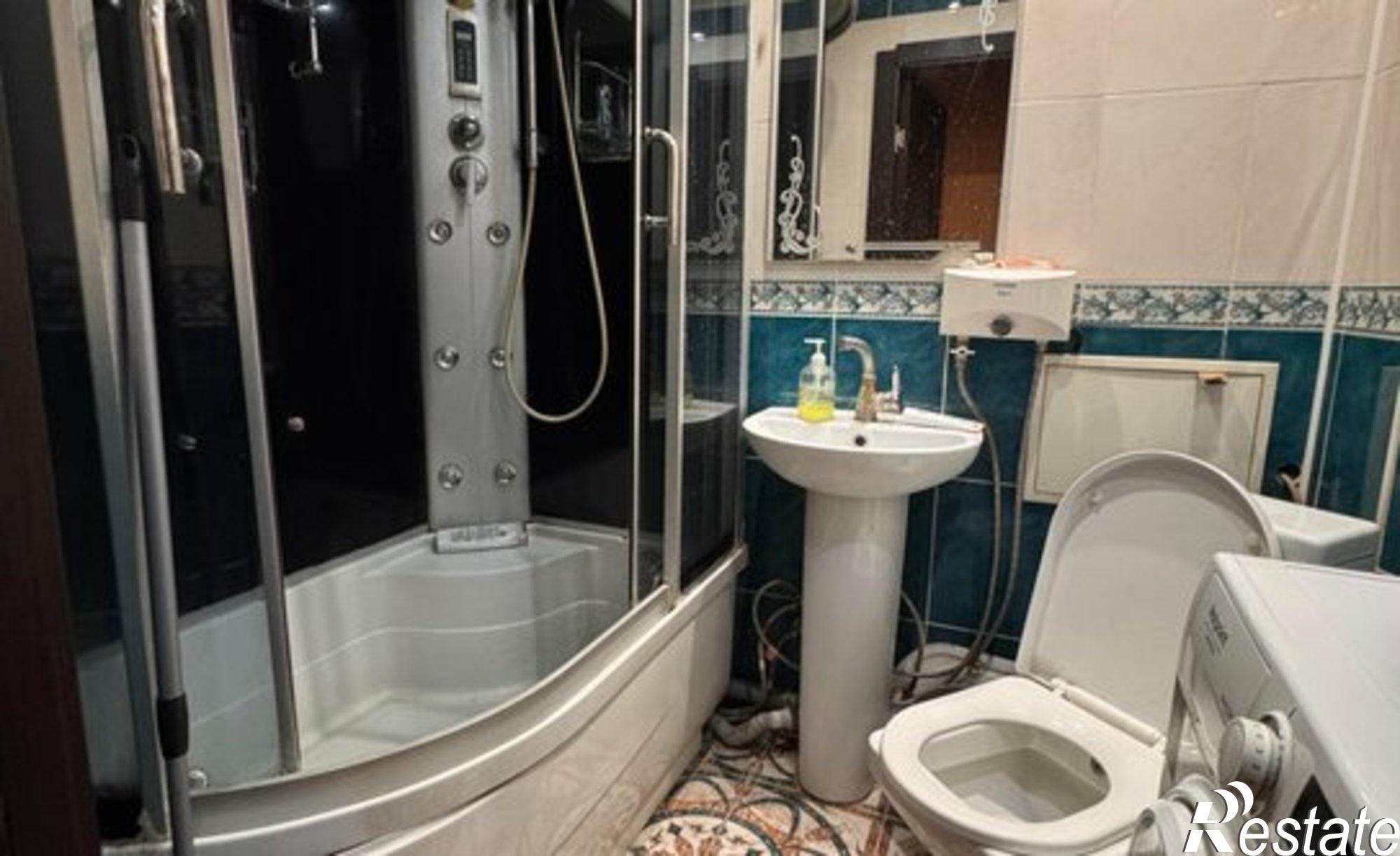 Купить квартиру за 6 700 000 рублей на ул Серегина, 31