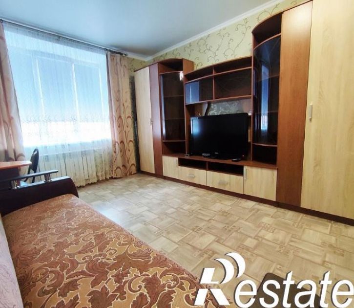 1-комн квартира Челюскинцев, 25