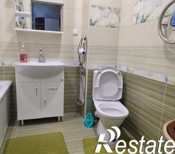 1-комн квартира Челюскинцев, 25