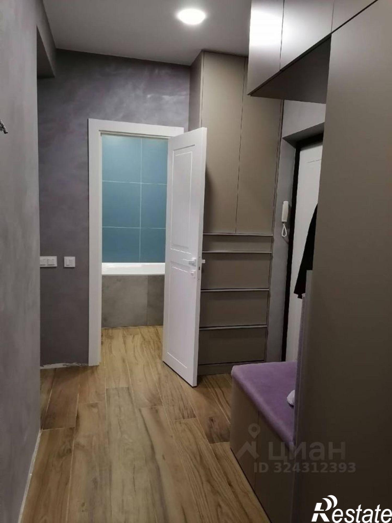 Купить квартиру за 15 000 000 рублей на улица Перекальского, 11