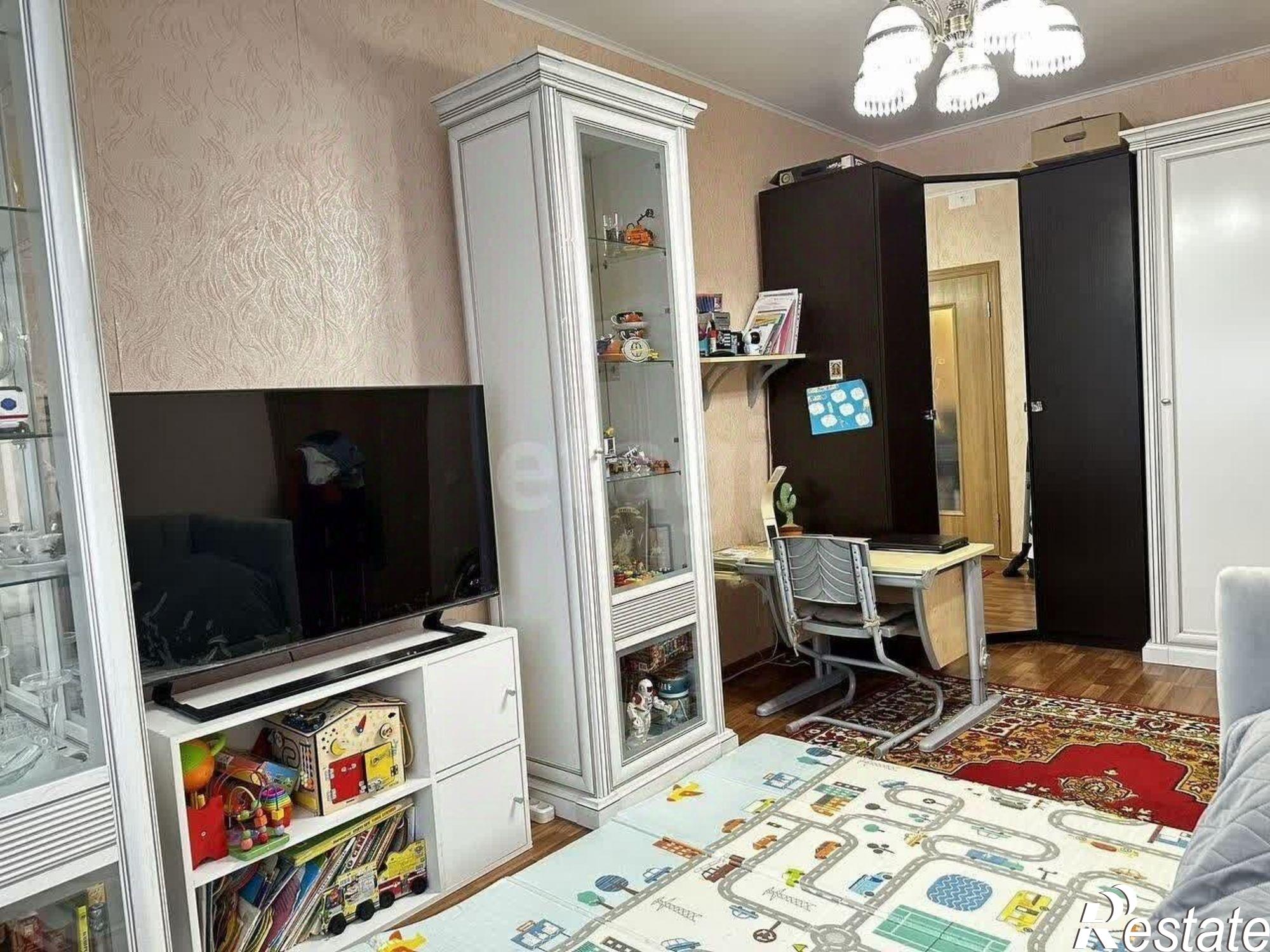 Купить квартиру за 8 100 000 рублей на пр-кт Анатолия Дериглазова, 57