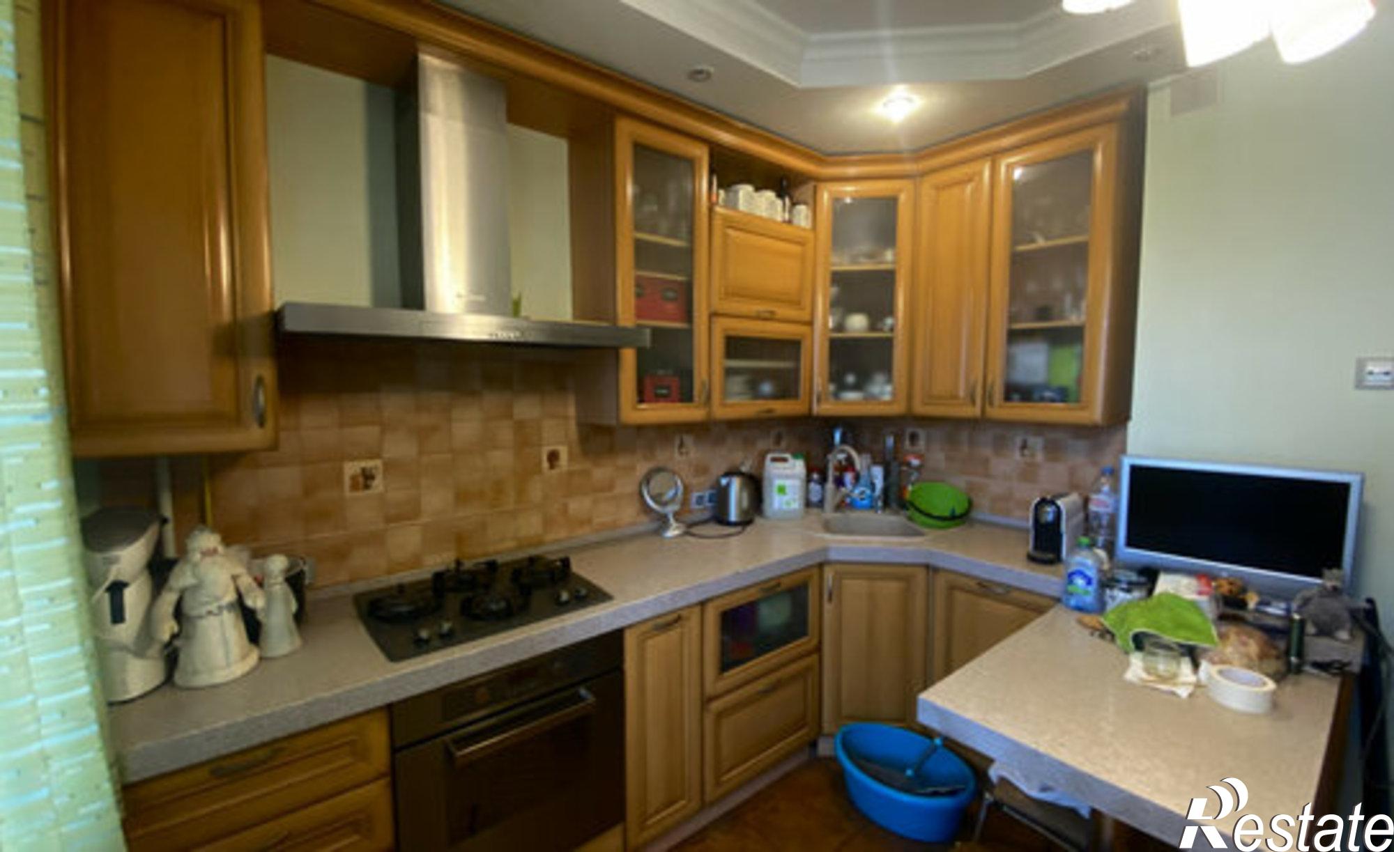 Купить квартиру за 12 000 000 рублей на ул Бутко, 3