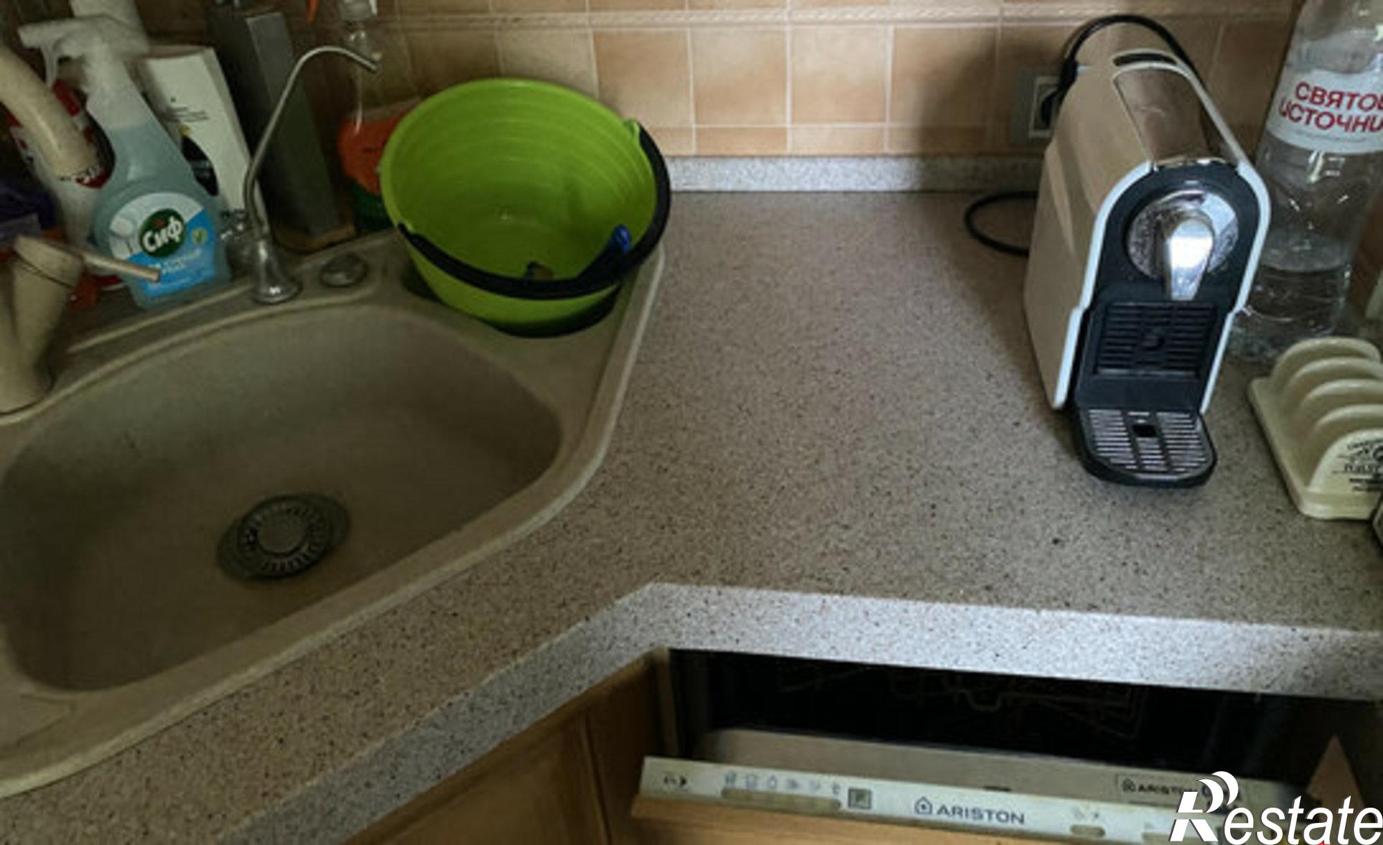 Купить квартиру за 12 000 000 рублей на ул Бутко, 3