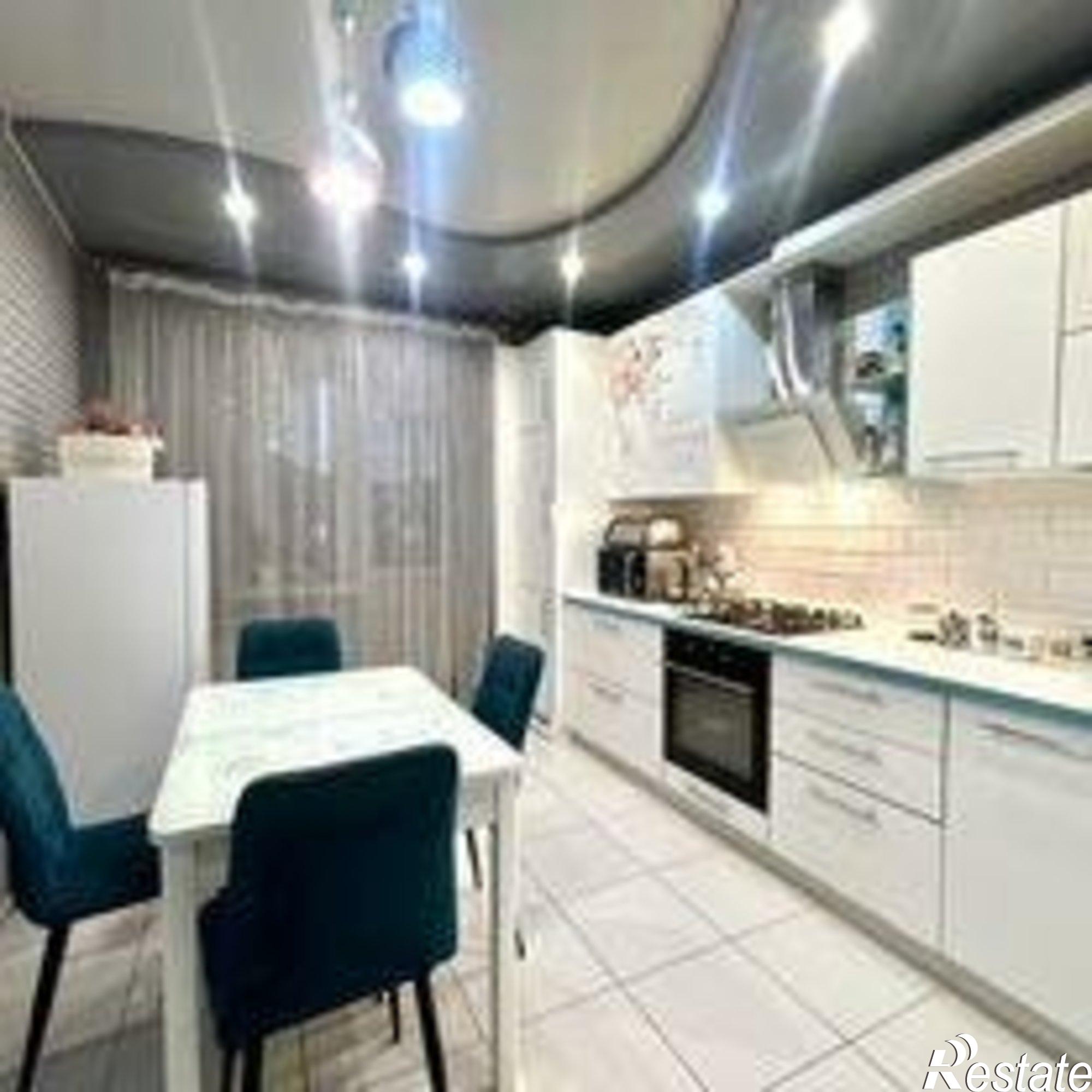 Купить квартиру за 13 100 000 рублей на ул Звездная, 11