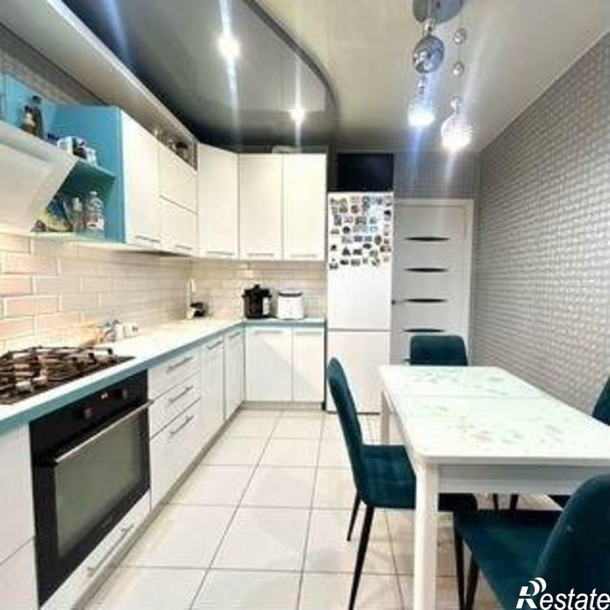 Купить квартиру за 13 100 000 рублей на ул Звездная, 11