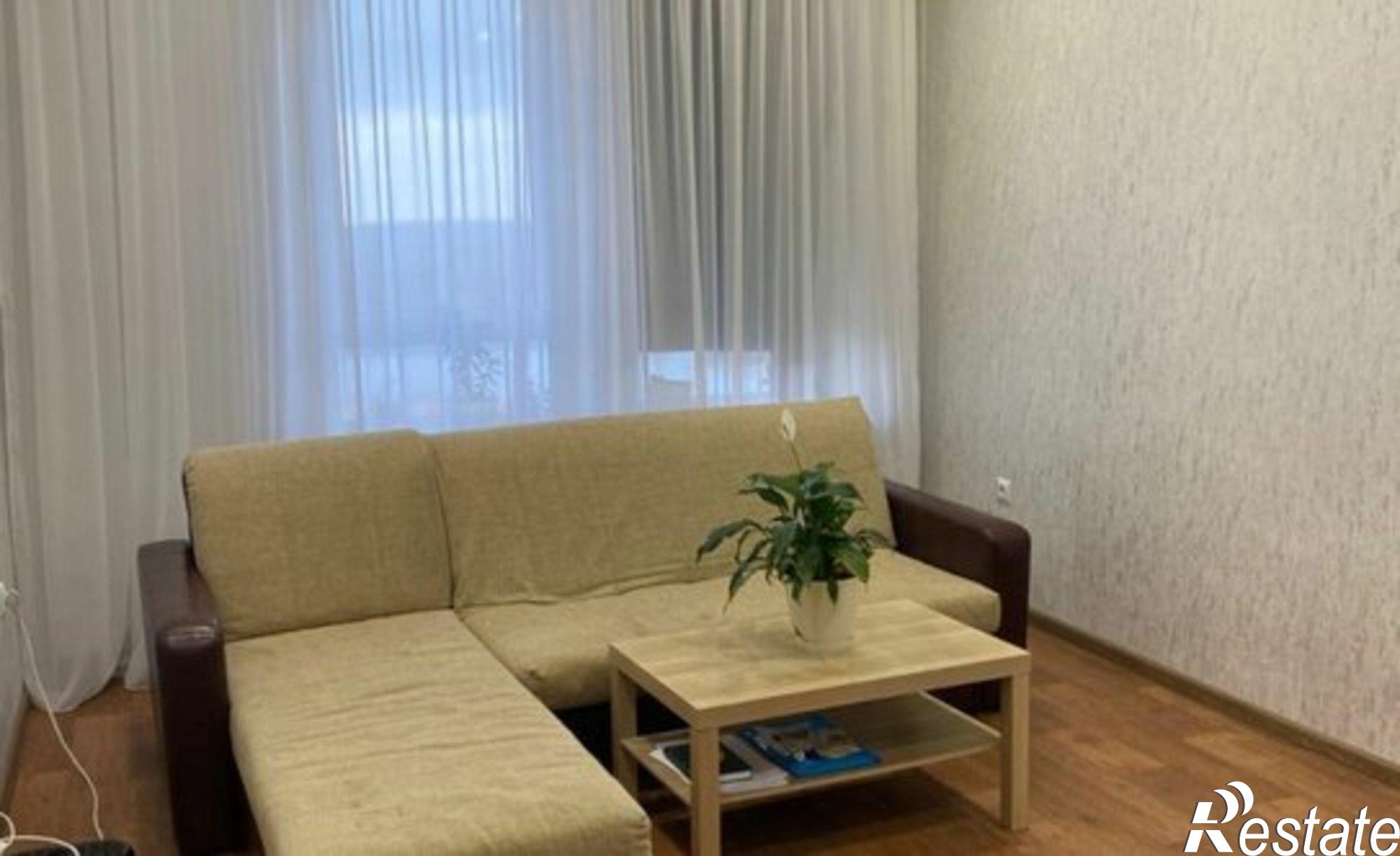 Купить квартиру за 10 500 000 рублей на ул Домостроителей, 19