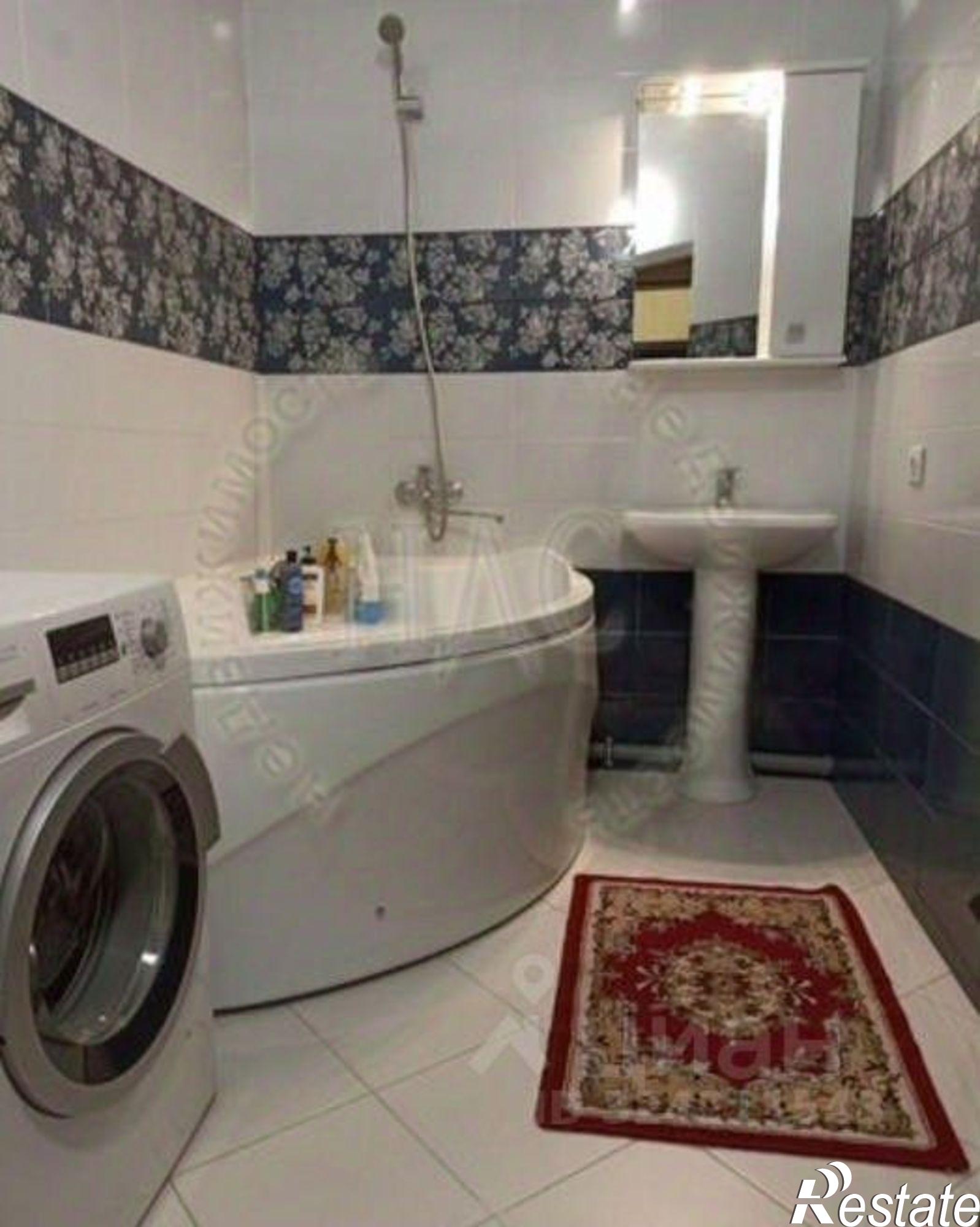 Купить квартиру за 12 500 000 рублей на ул Павлуновского, 48А