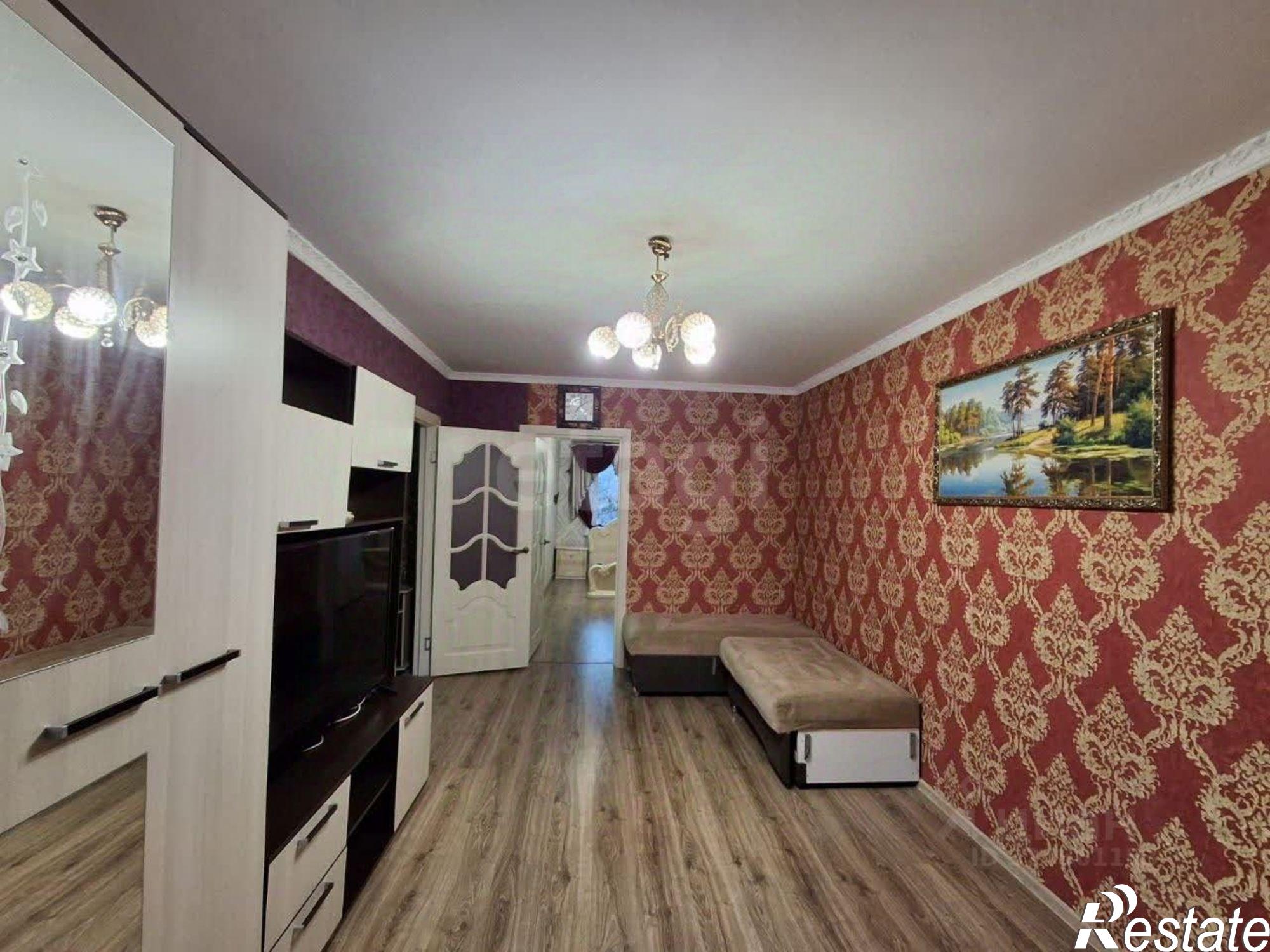 Купить квартиру за 6 150 000 рублей на ул Комарова, 15