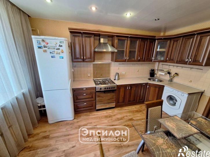 2-комн квартира Орловская улица, 1,  д. 1