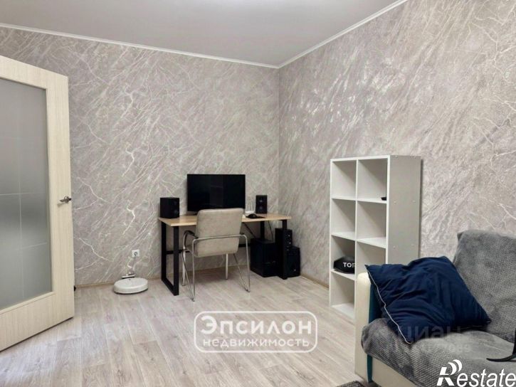 2-комн квартира улица Домостроителей, 2,  д. 2