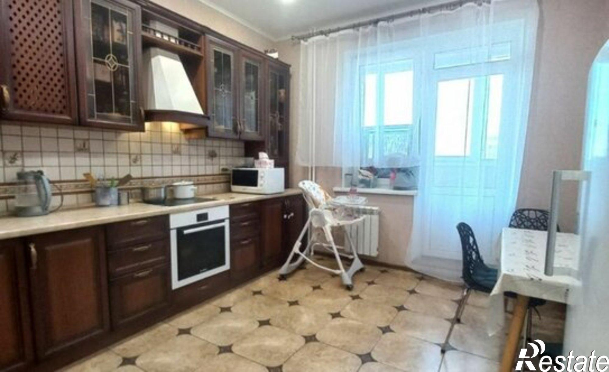 Купить квартиру за 13 000 000 рублей на пр-кт Вячеслава Клыкова, 92