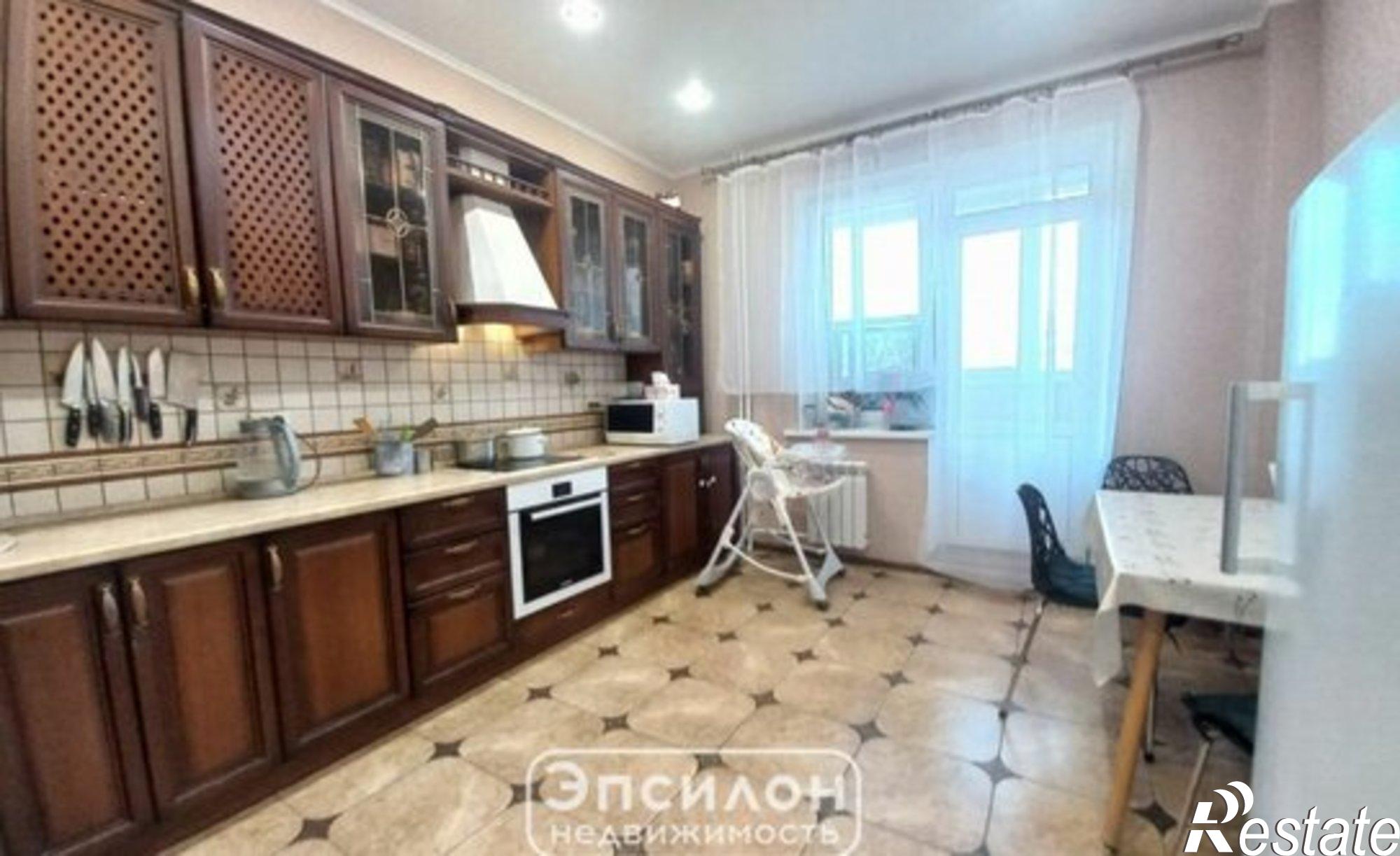 Купить квартиру за 13 000 000 рублей на пр-кт Вячеслава Клыкова, 92