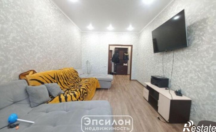 3-комн квартира пр-кт Вячеслава Клыкова, 92,  д. 92