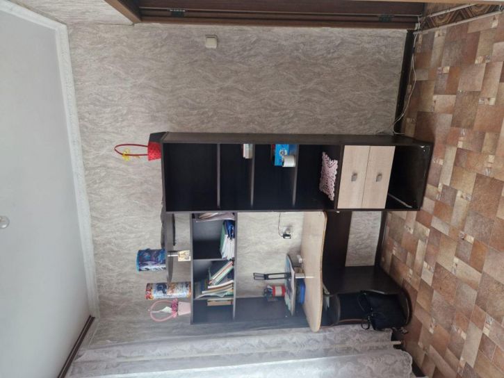 3-комн квартира Серегина ул, 30
