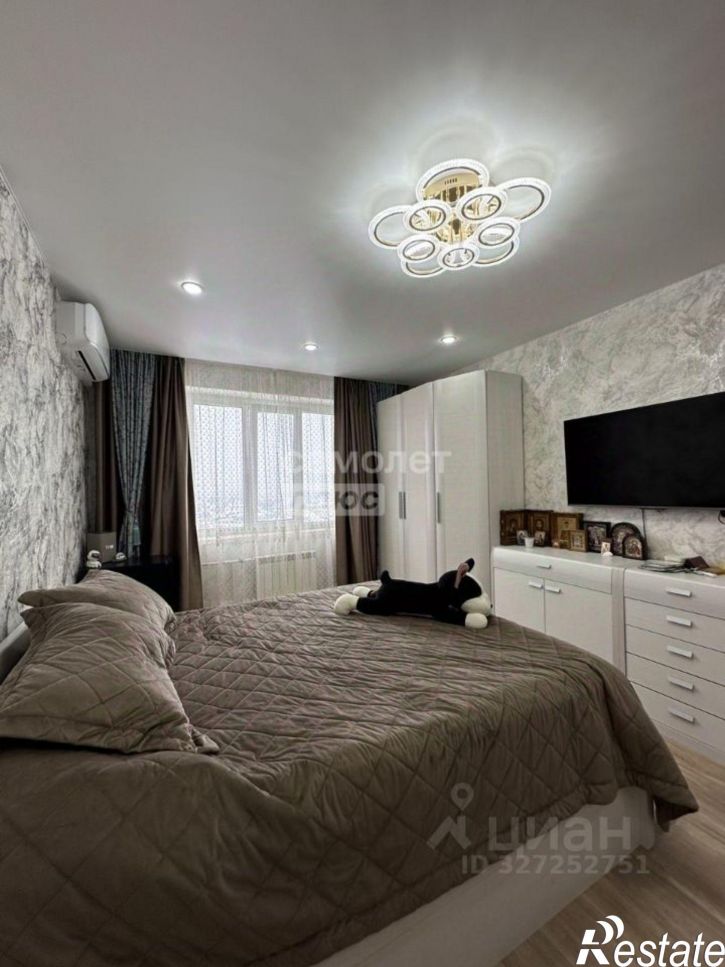 3-комн квартира пр-кт Анатолия Дериглазова, 13,  д. 13