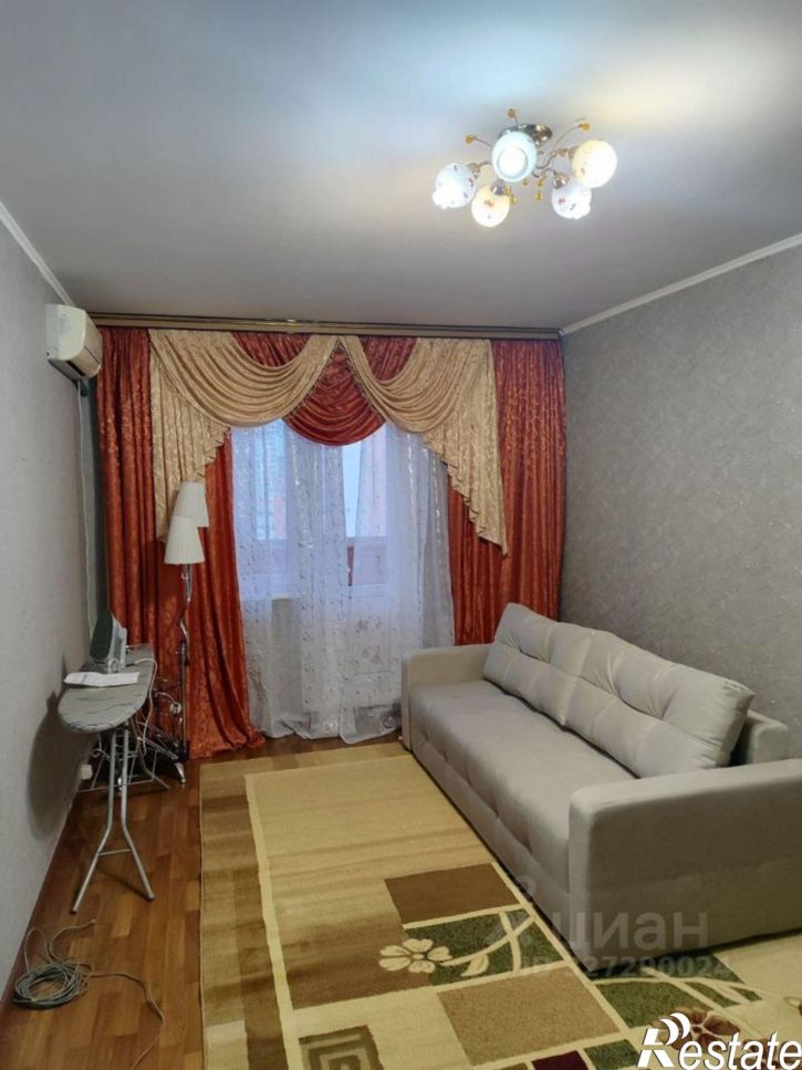 2-комн квартира проспект Победы, 30,  д. 30