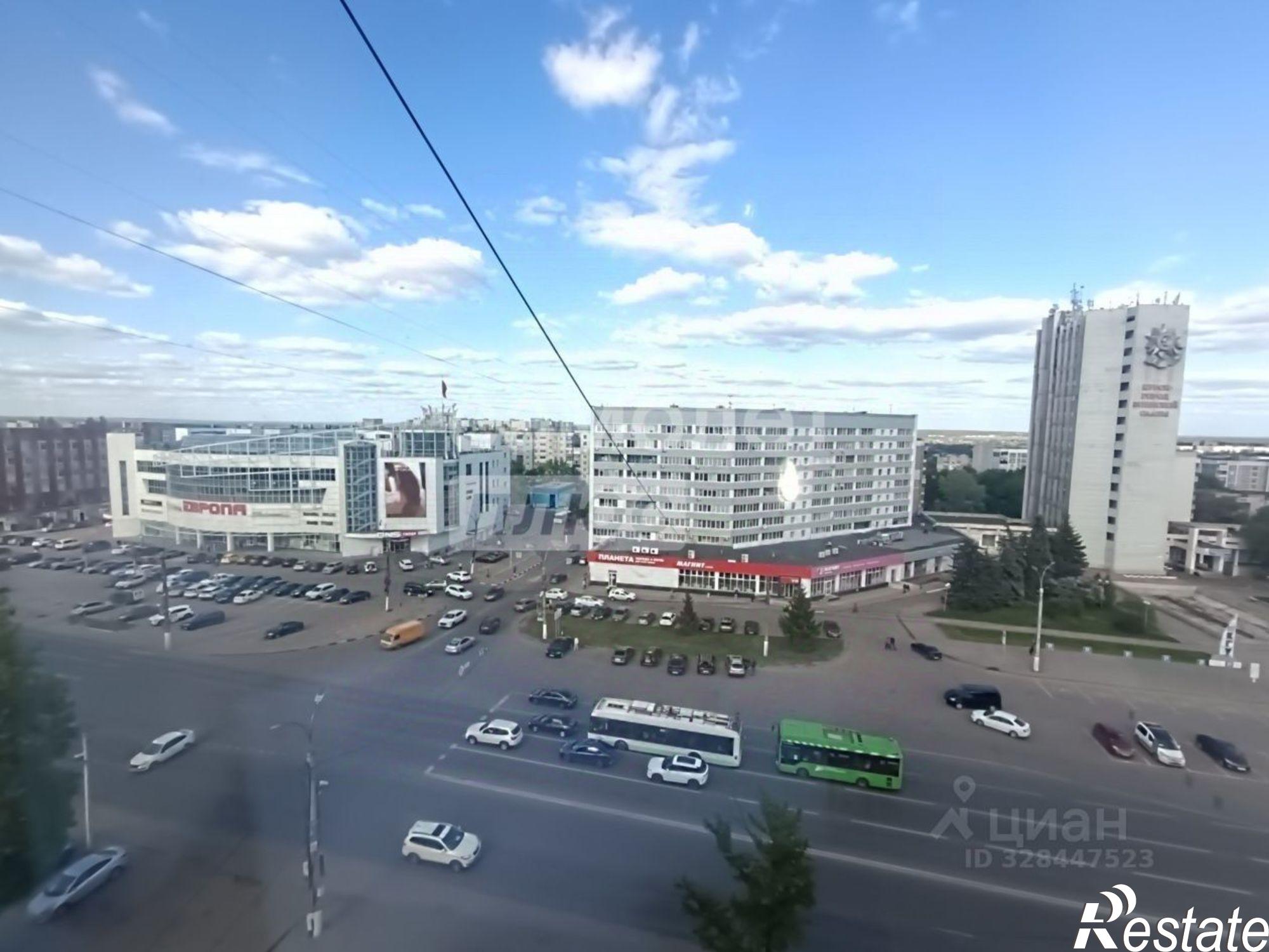 Купить комнату за 2 250 000 рублей на улица Карла Маркса, 58
