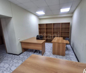 офис 116 кв м, этаж 1/5 улица Серафима Саровского, 5