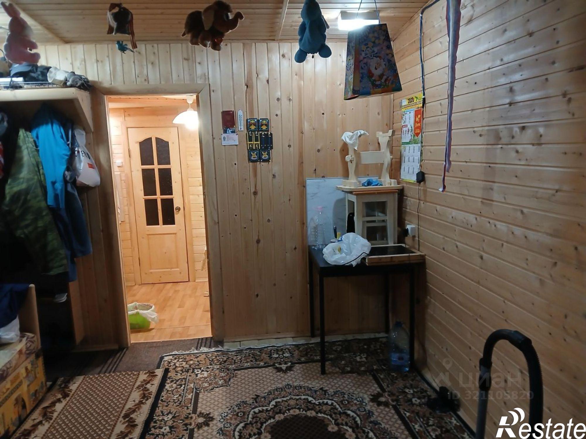 Купить гараж, место в паркинге за 2 400 010 рублей на ул Звездная, 13