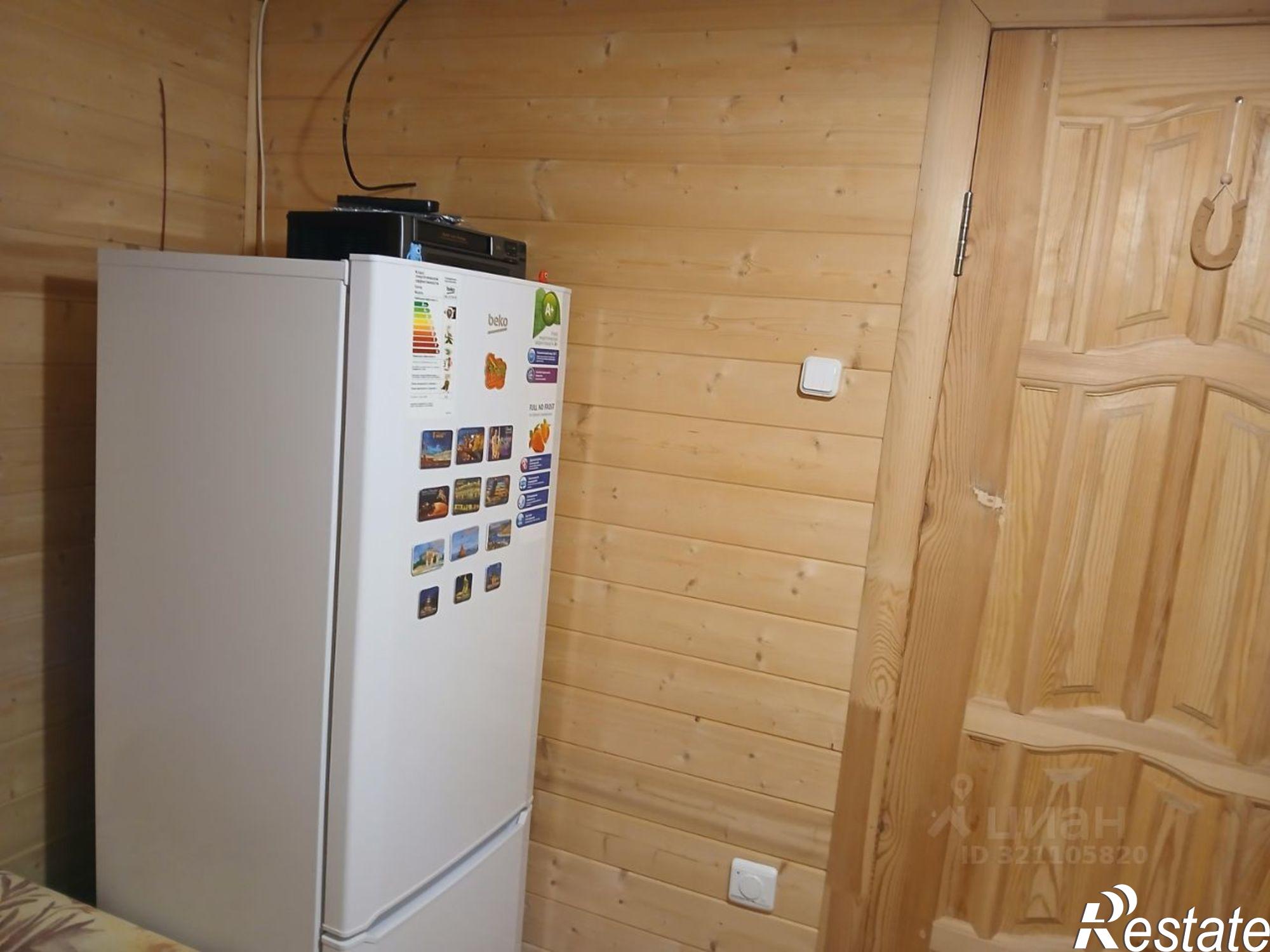 Купить гараж, место в паркинге за 2 400 010 рублей на ул Звездная, 13