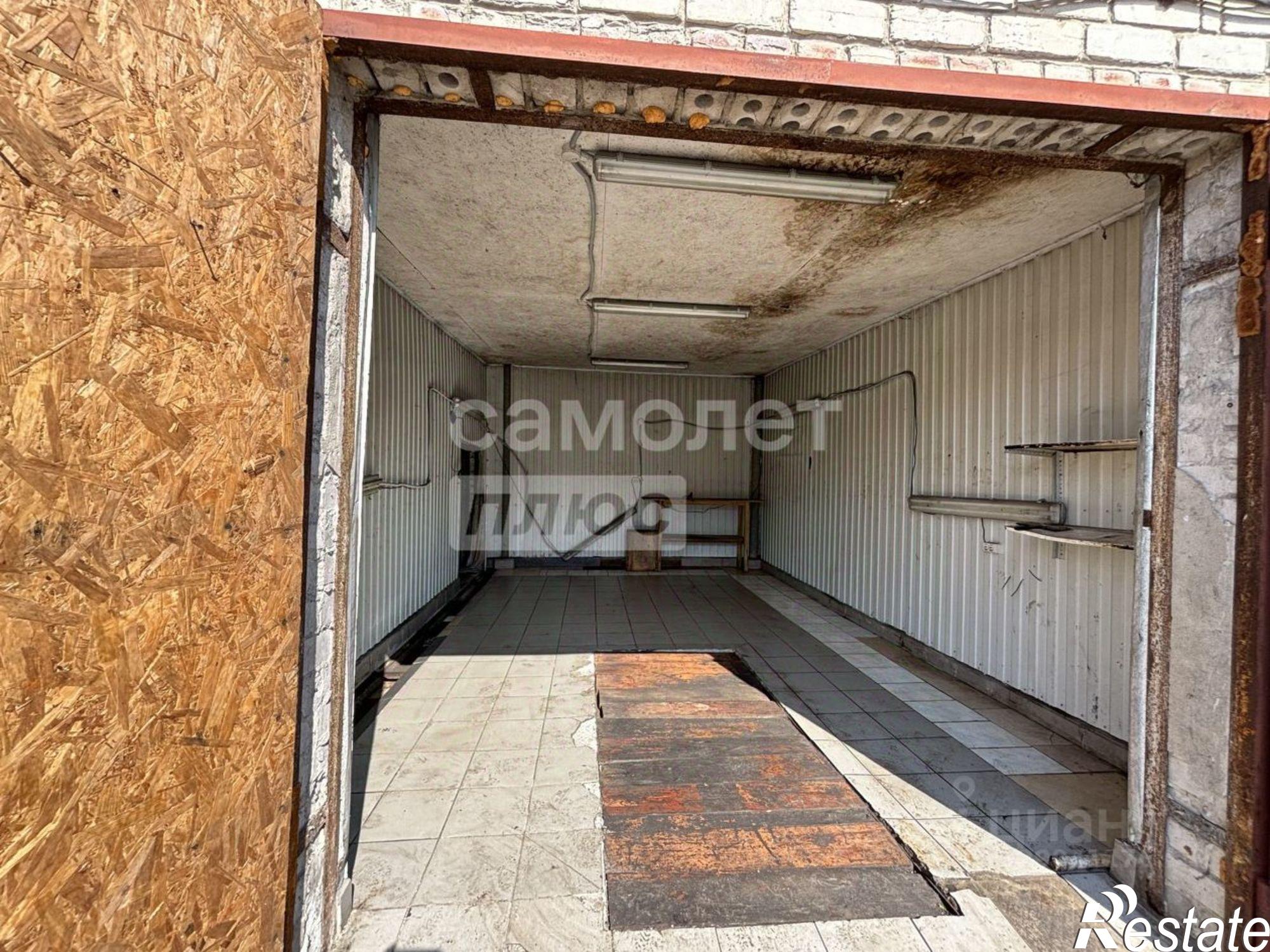 Купить гараж, место в паркинге за 2 598 410 рублей на улица Димитрова, 100