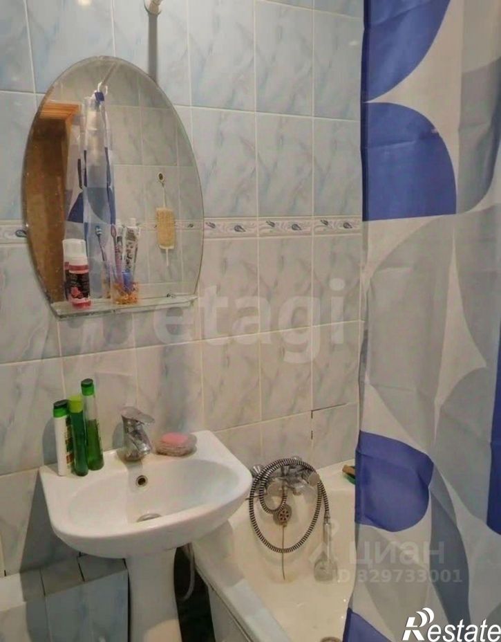 2-комн квартира улица 50 лет Октября, 155Б,  д. 155Б