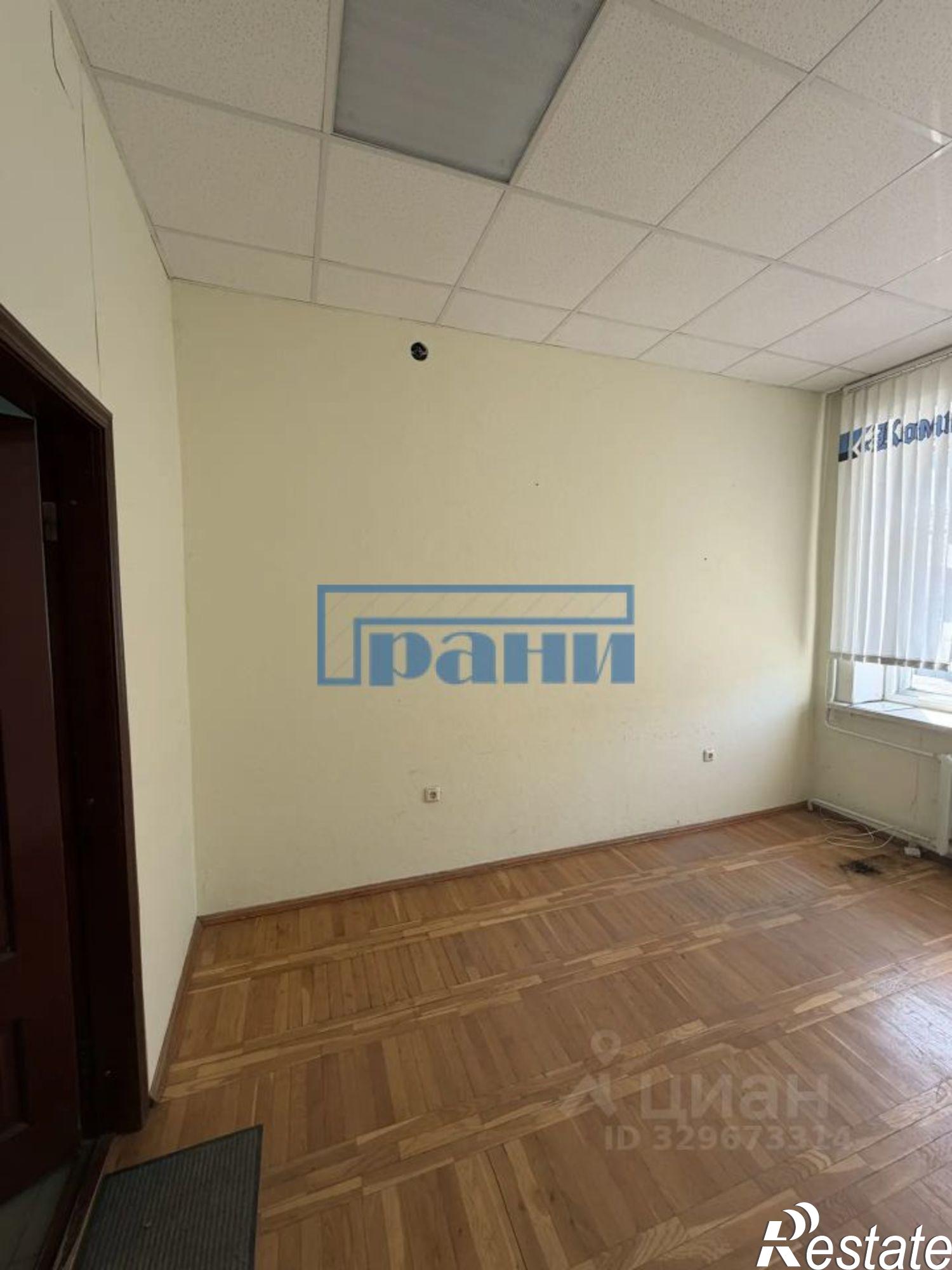 Сдать офис, помещение под офис за 22 322 рублей на ул Школьная, 1