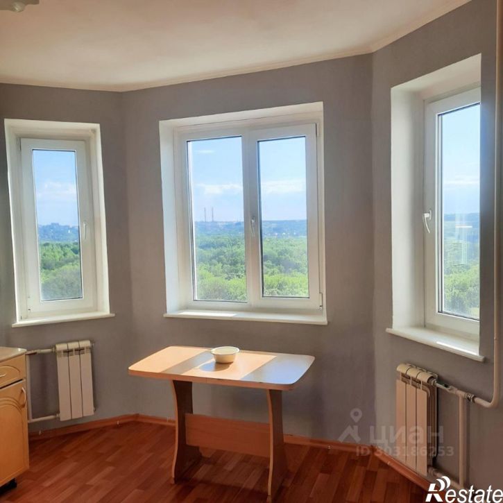 2-комн квартира проспект Победы, 36,  д. 36