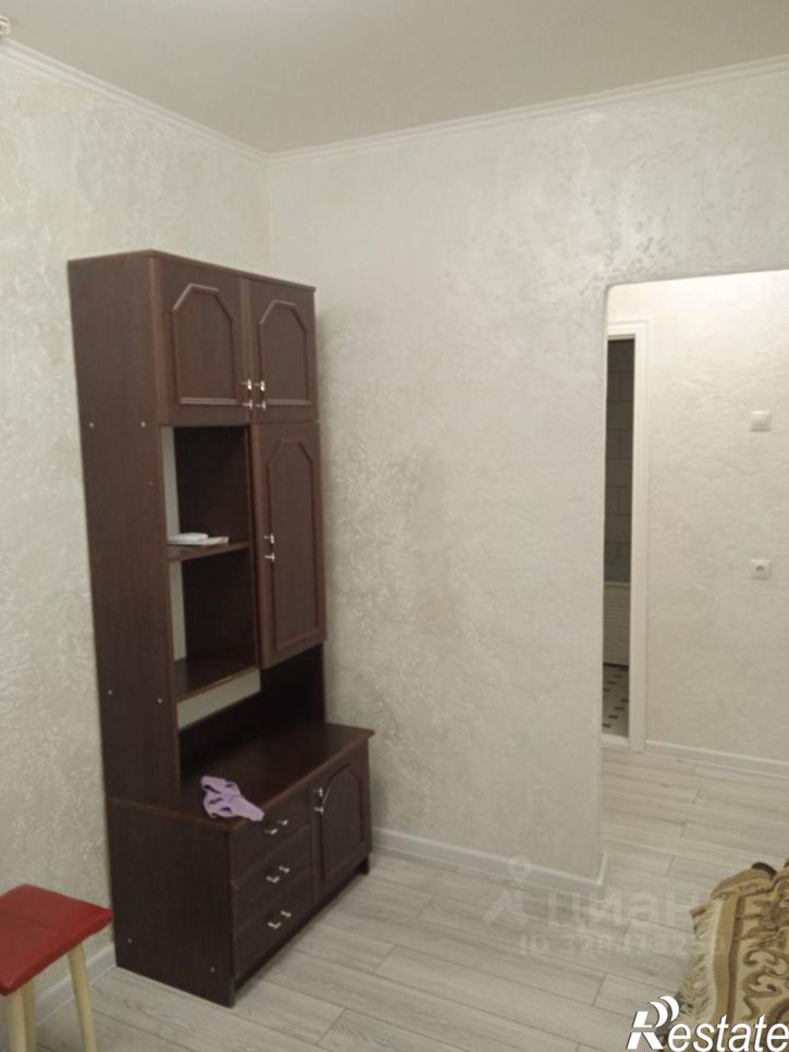 2-комн квартира пр-кт Вячеслава Клыкова, 10,  д. 10