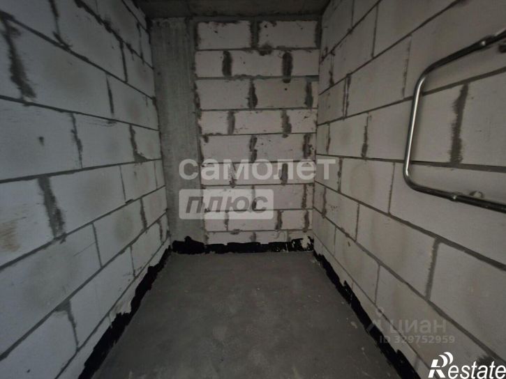 2-комн квартира ул Энгельса, 142Е,  д. 142Е