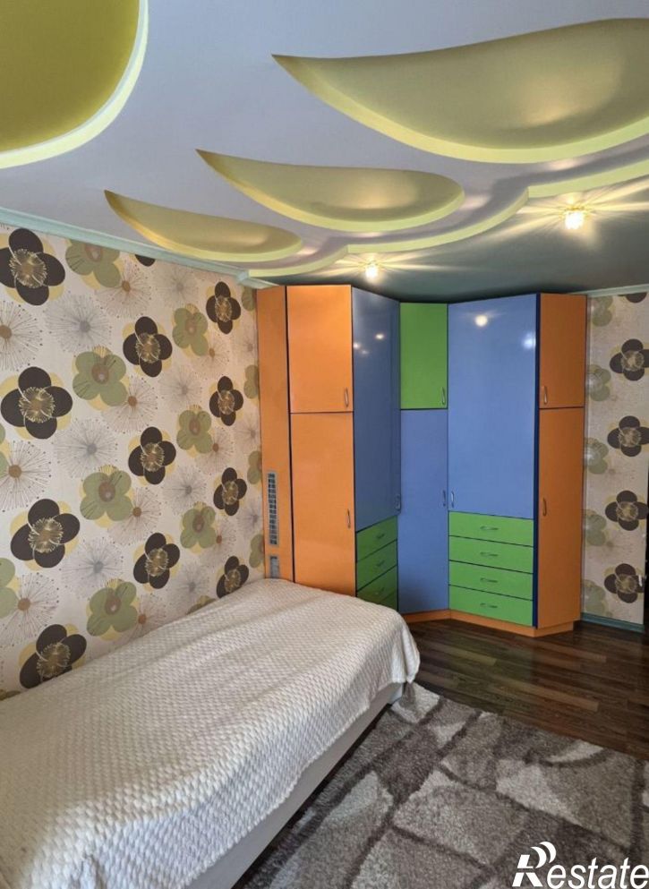 3-комн квартира улица Пучковка, 17В,  д. 17В