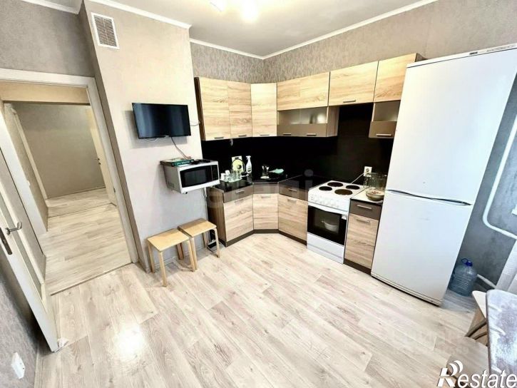 2-комн квартира улица Домостроителей, 6,  д. 6