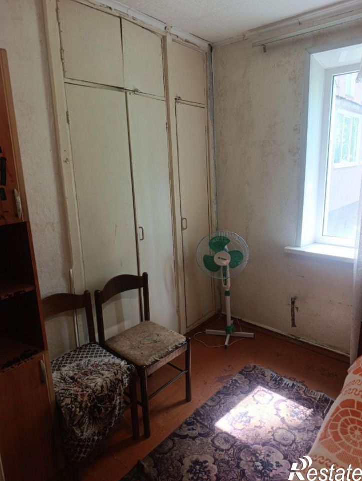 3-комн квартира ул Серегина, 21,  д. 21